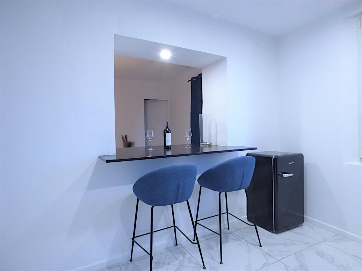 La Suite - Loft Spa Tavernes Bagian luar foto
