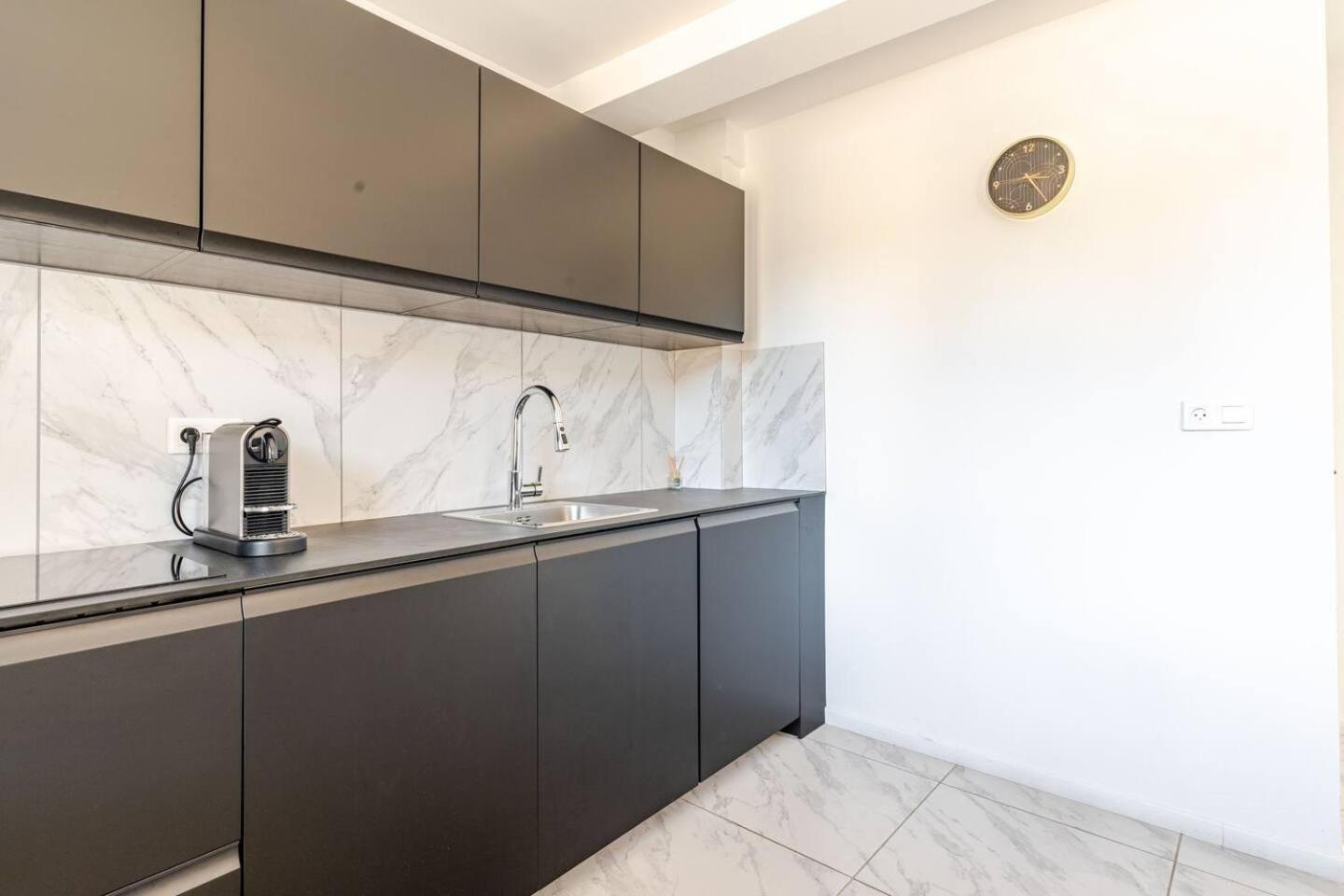 La Suite - Loft Spa Tavernes Bagian luar foto